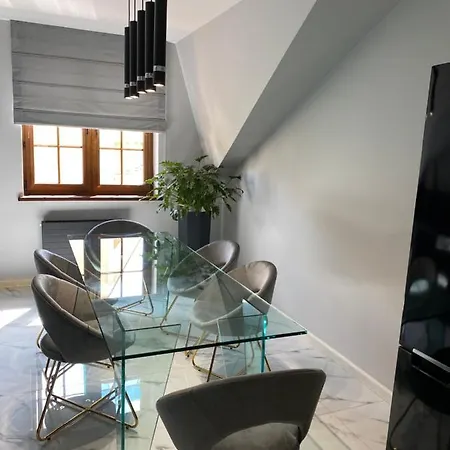 Atmosfera 8 ビトゥフ