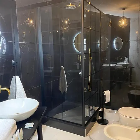 Atmosfera 8 アパート *