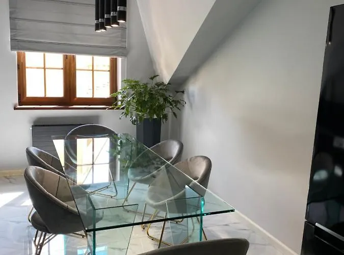 Atmosfera 8 ビトゥフ