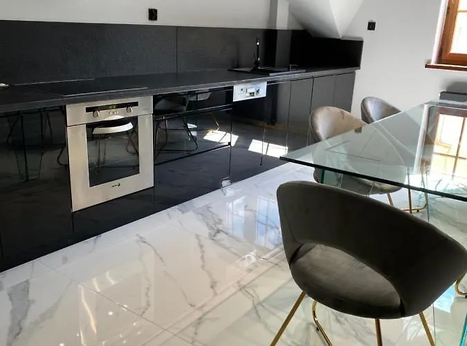 Atmosfera 8 ビトゥフ